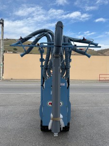 Pulvérisateur pneumatique IDEAL PRIMA P100L avec voute 4 canons ø80