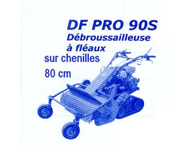 Débroussailleuse à fléaux sur chenilles
