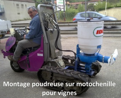 Montage poudreuse sur motochenille