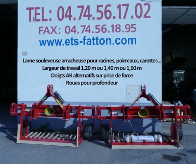 Lame souleveuse arracheuse pour racines, poireaux, carottes
