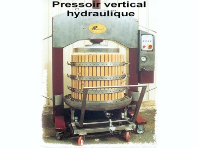 Pressoir vertical hydraulique